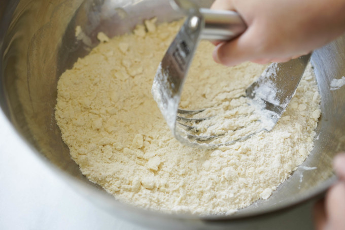 cutting butter into flour
