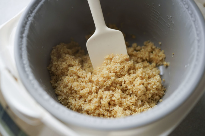 fluffy quinoa in a rice cooker