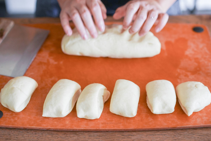cutting dough into 6 even pieces