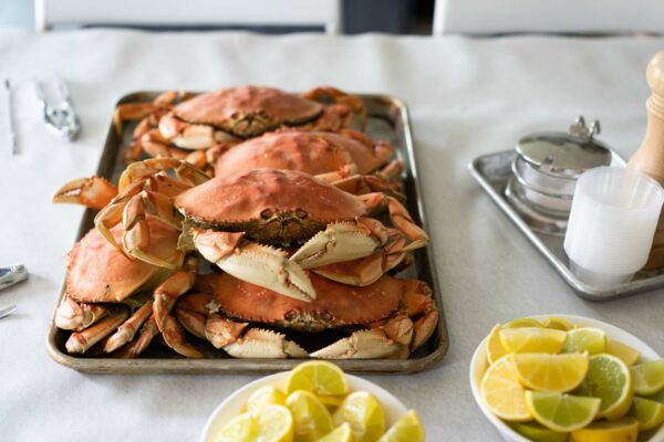 tray of steamed Dungeness crabs